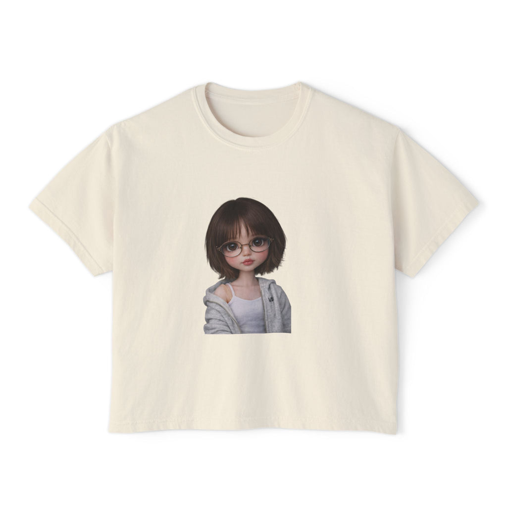 Cute Doll Face Women's Boxy Tee — Short Bob Glasses Graphic Top